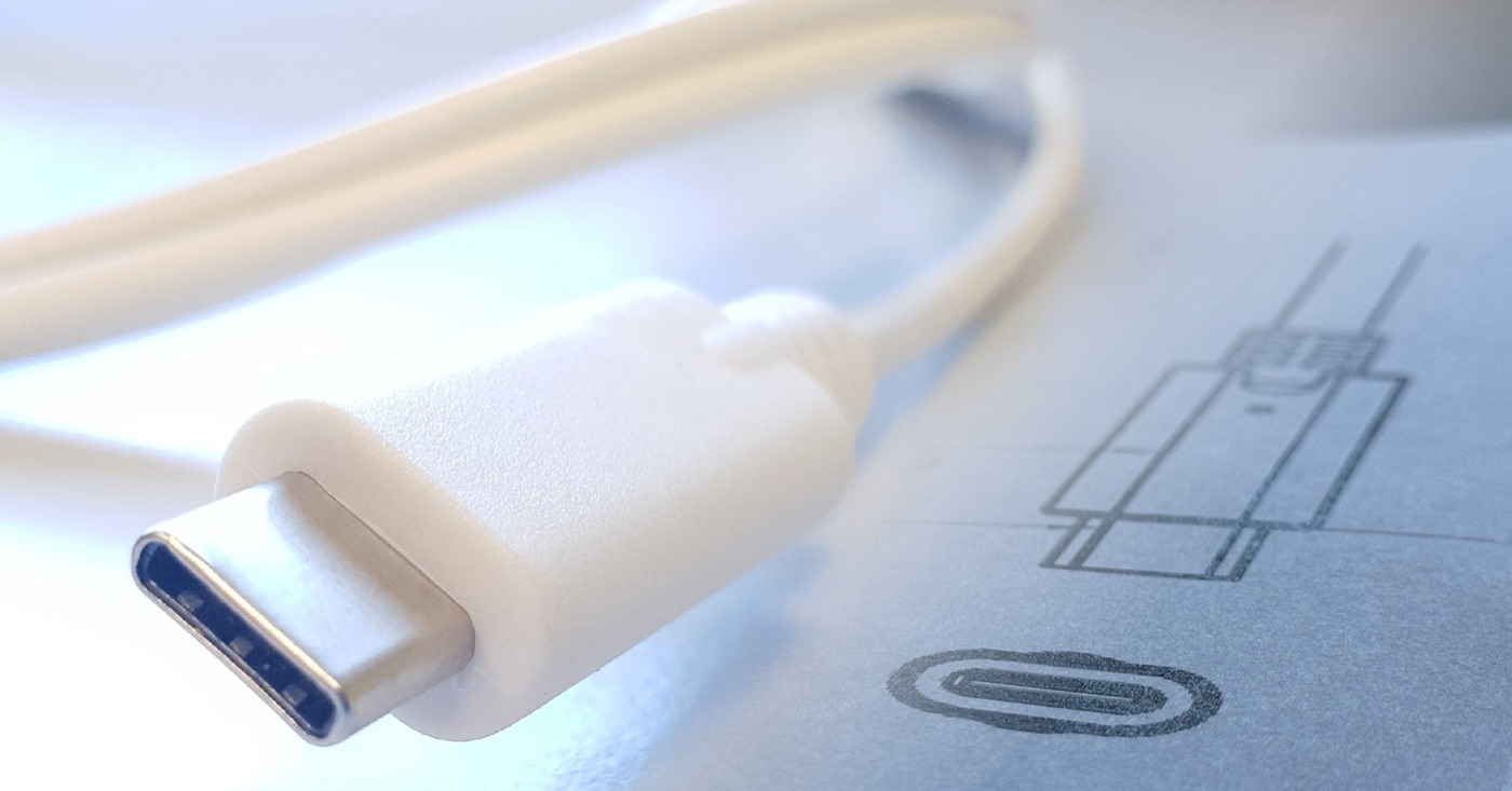 USB-C connection cable from BKL Electronic on a technical drawing